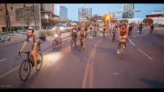 Thursday Night Social Ride Rolls Through Austin