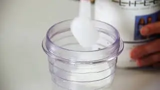 Preparing a drink of Alpha Lipid Lifeline