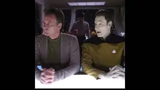 What Data eats 😋 Star Trek The Next Generation #tv #scifi