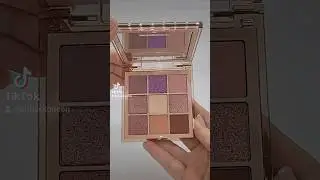 Huda Beauty Nude Obsessions Palette in Light