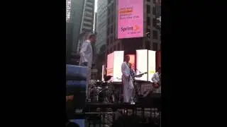 De broadway para NEALTICAN
