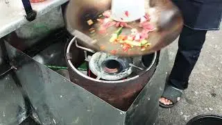 1 Minute Thailand Street Food - Best Pad Krapow Gai - Thai Basil Chicken in Flower Market Bangkok