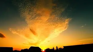 Beautiful Sunset Sky Timelapse with Soothing Music