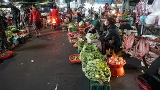 Night Street Food Market @Phsa Orussey - Walk Around Street Food Market at Orussey Market in Night