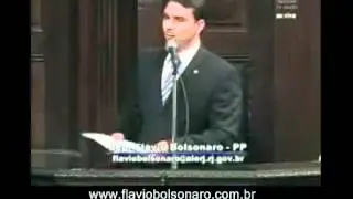Começa a cair a máscara de José Júnior do AfroReggae.
