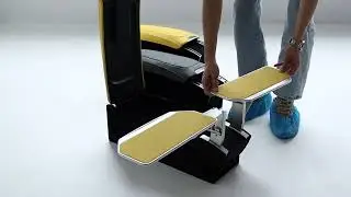 arelmrest with folding table for Vito