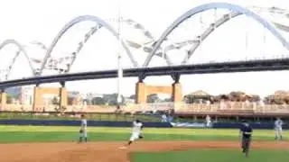 Brett Wallace 3-run HR into the Tiki Bar 7-5-2008