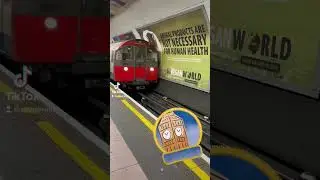 #london #trainspotting #londonunderground #trainfluencer #trainsarecool #publictransport