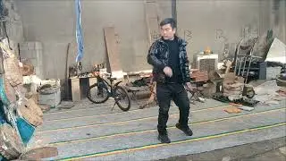 Have some fun and exercise.#Flying knife#Who can tell what the trick is here#Folk unique
