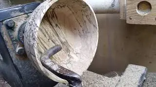 Torneando  madeira
