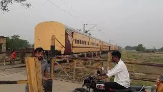 Train , barhaj to salempur,, Village ki life 🧬 line hai ye train