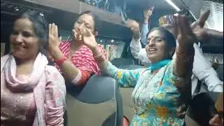 Sonipat jaati Hui Hamari team❤❤❤❤ #sunitabansal #dtmbazaar #dance #womenvlog #himachalvideo