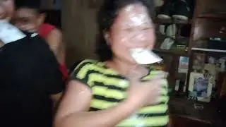 Halos maka ihi jud kag katawa ani 😂