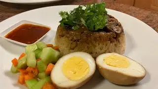 Nasi Tim Ayam Komplit (Steamed Chicken Rice)