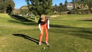 [Golf Lesson] Chipping vs Pitching