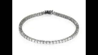 Zarte Sch&ouml;nheit und atemberaubendes Diamanten Strahlen Tennisarmband