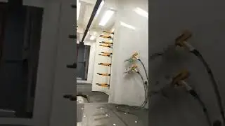 Powder spraying equipment, electrostatic spray gun, electrostatic spraying equipment,