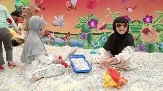 Bermain-main di Matahari Mall Pekanbaru di akhir liburan sekolah 04/01/2026 @zulfanza