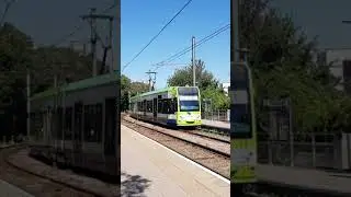 Tramlink CR4000 - 2552 arriving Dundonald Road Tram Stop on 08/09/21 #shorts