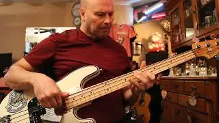 The Runaways, School Days 1977 (bass cover)