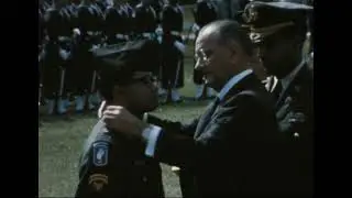 Lawrence Joel receiving Medal of Honor