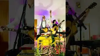 Montag Mania &ndash; Freedom Is The Language (Songs From Our Living Room)