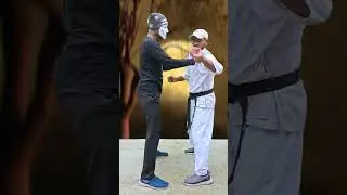 Try this awesome collar grab defense ✌️🥋😯 #selfdefense #taekwando #bongbachchan
