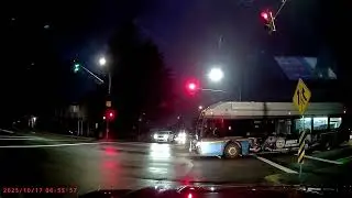 Idiot Translink bus driver runs red light then blocks intersection. 