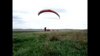 Парапланеризм. Посадка.   MOV02141