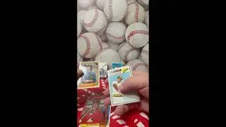 Opening Baseball Cards! Did I Get LUCKY? 👀