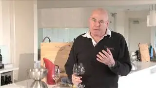 James Halliday wine tasting tip - red wine tasting