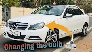 How to replace headlight bulbs on Mercedes-Benz C-Class W204