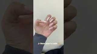 #nails #plusootd #chineseoutfit #fashion #plusoutfits #musicformat #plussizefashion #vinylmusic