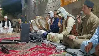 المداح علي الأحمد. فبحقه صلو عليه وسلموا +تغشى صلاة الله هاذ الجمال الباهي
