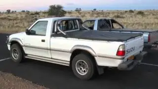 Isuzu KB320 V6 VS Nissan 3.3 V6 warmgemaak 2nd run