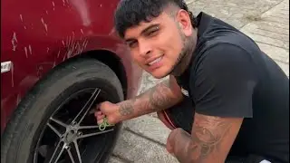 Les chuce el carro porque no me quisieron llevar 😒🙄