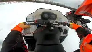 800cc vs 600cc Polaris snowmobile racing. old vs. new