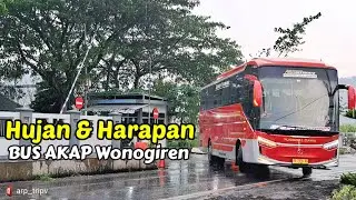 Terpaku Saat Hujan Deras Silih Berganti BUS AKAP keluar dari Terminal Wonogiri