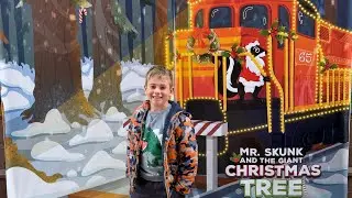 Skunk Train Christmas Tree Train in Willits, CA Visit Mr. Skunk & the World&rsquo;s Largest Christmas Tree