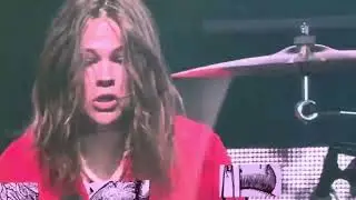 Foo Fighters-Principality Stadium Cardiff -25:06/2024 - This is a Call featuring Shane Hawkins