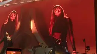 [LIVE] ESIBIZIONISTA - Annalisa [Ma noi siamo fuoco] - Bologna (Unipol Arena) 4K