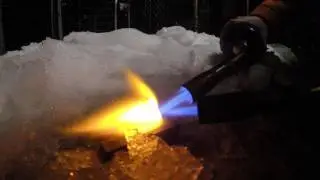 Gas blow torch vs glass *Must watch*