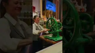National 🍸 Cocktail Day 🧊 #shorts 😮 Have you ever seen this Mechanical shaker before?! #cocktail