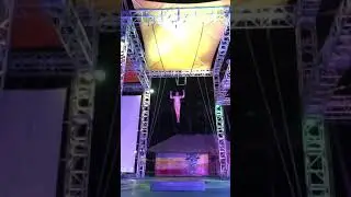 Acro bungee Andrea Riascos