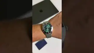 Money Green Breitling Superocean Heritage B20 42mm #breitling #breitlingsuperocean #green #money