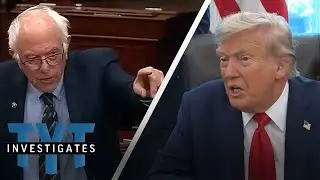 СМОТРЕТЬ: Берни БРОСИЛ МИКРОФОН на Трампа