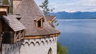 Замок на продажу в Америке