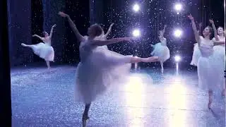 The Nutcracker | Snow Scene from the Wings