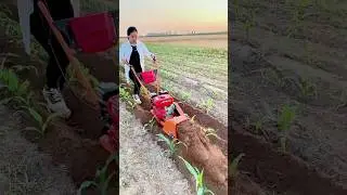 Farmer&rsquo;s Best Helper! Easy Ditching and Weeding Machine!
