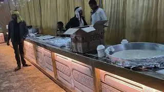 hamare yahan birthday party wedding anniversary stay order liye jaate Hain catering ki jaati he 